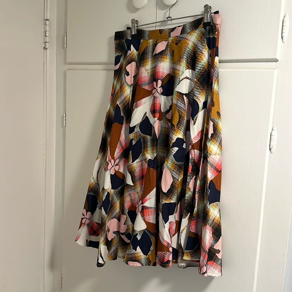 Top shop abstract print flair skirt